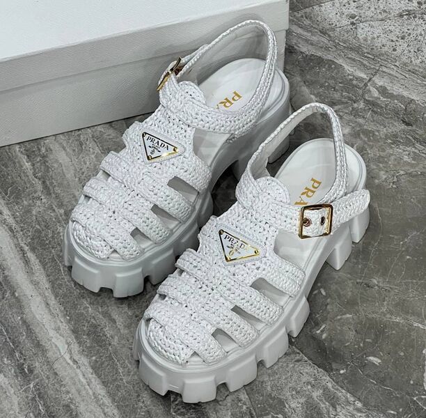 Сандалии Prada женский кожа белый 116694