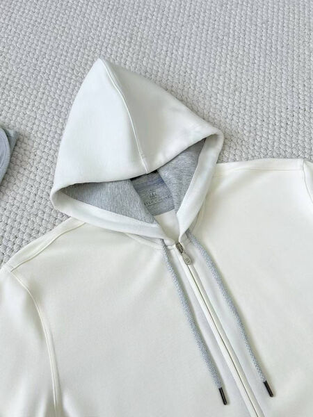 Мужской костюм Brunello Cucinelli мужской белый 173426-7