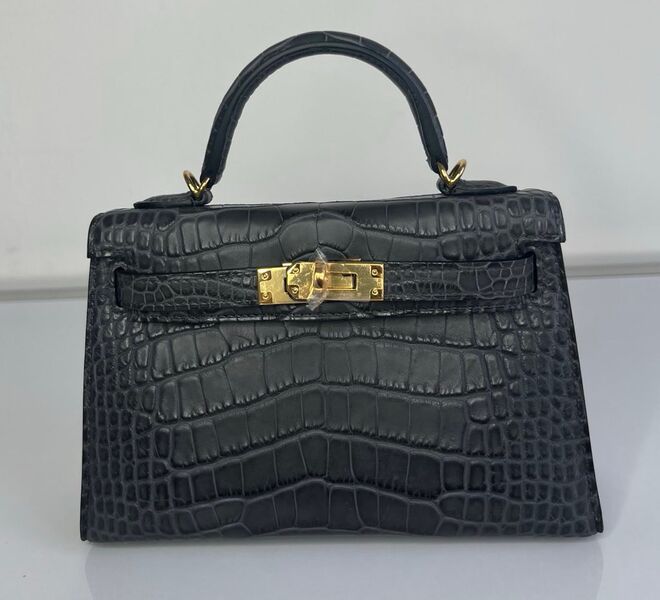 Сумка Hermèskelly 20 Mini женский кожа черный 138301