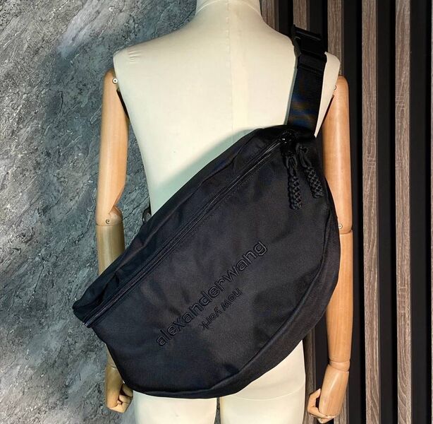Мужская сумка слинг Balenciaga 151523