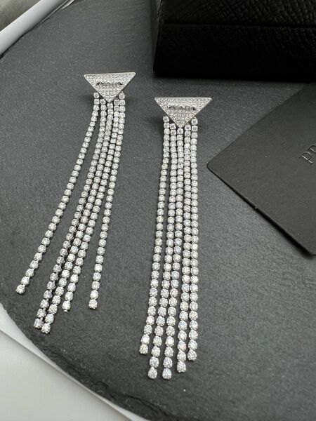 Серьги Prada графитовый 175178