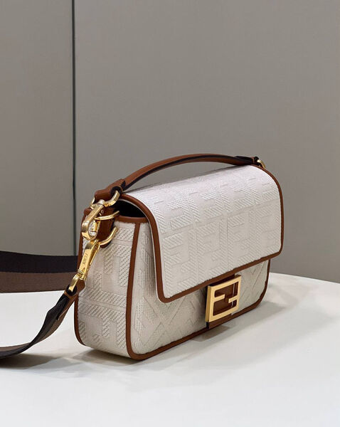 Сумка Fendi Baguette женский текстиль бежевый 142095-2
