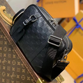 Мужская сумка мессенджер Louis Vuitton мужской кожа черный,серебристый 42817