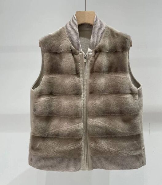 Жилет Loro Piana женский бежевый 202157
