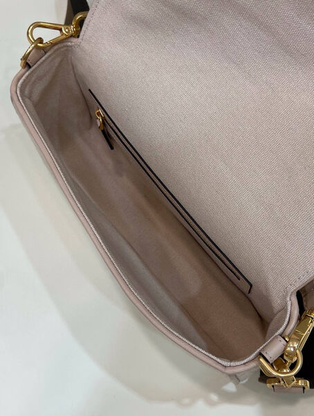 Сумка Fendi Baguette женский текстиль розовый 142096-7