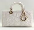Сумка Christian Dior Lady женский кожа swift молочный 112307