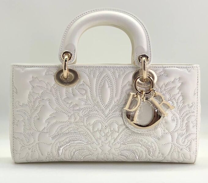 Сумка Christian Dior Lady женский кожа белый 112307