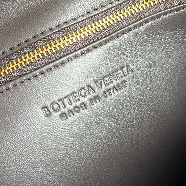 Сумка Bottega Veneta Madison женский кожа черный 197083-11