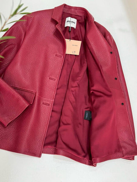 Куртка Bottega Veneta женский кожа бордовый 178487-4