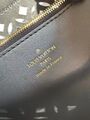 Сумка Louis Vuitton Capucines женский кожа черный 76640-3