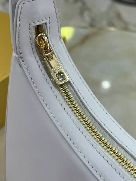 Сумка Dolce & Gabbana женский кожа белый 155068-4