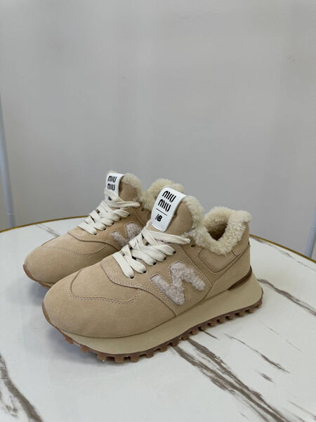 Кроссовки Miu Miu женский замша бежевый 162472-2