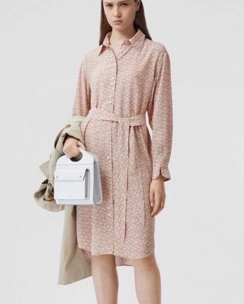 Платье Burberry женский бежевый 110209