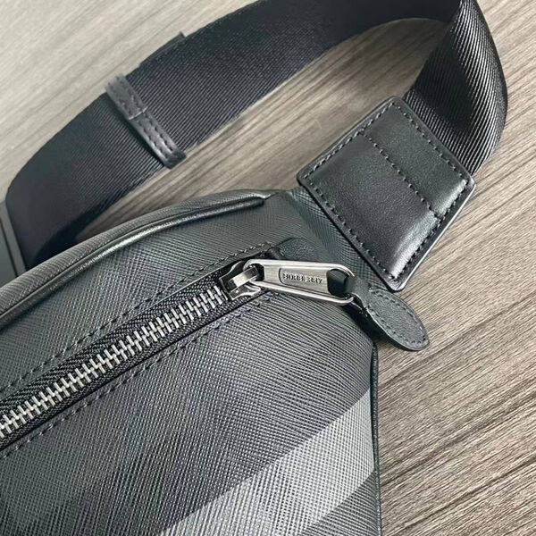 Мужская сумка слинг Burberry мужской кожа графитовый 156144-5