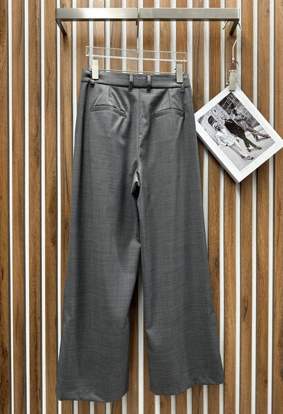 Костюм Brunello Cucinelli женский графитовый 153849-7