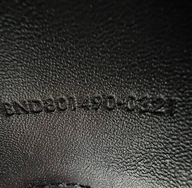 Сумка Saint Laurent женский кожа черный 161403-7