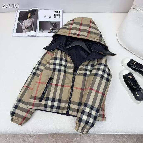 Пуховик двухсторонний Burberry женский бежевый 162114-4