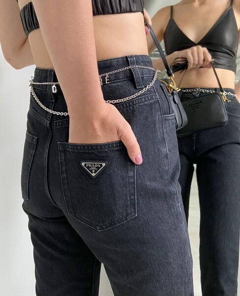 Джинсы Prada женский джинса графитовый 141384