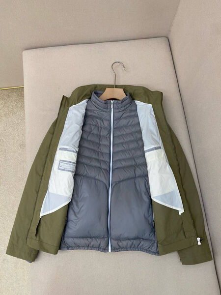 Мужская куртка Brunello Cucinelli мужской болотный 173098-4