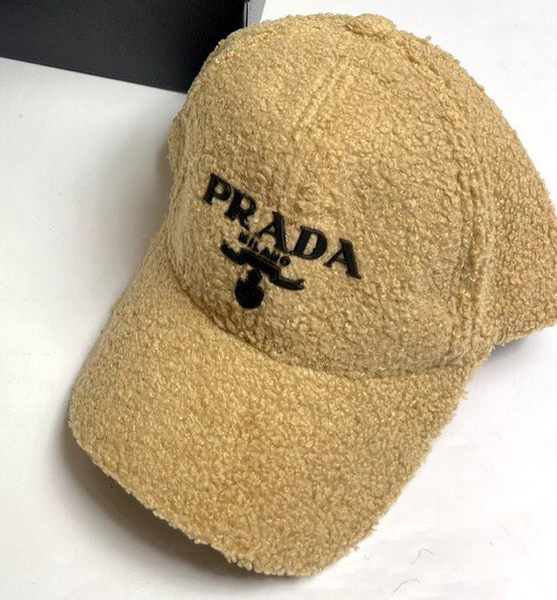 Кепка Prada женский бежевый 25984