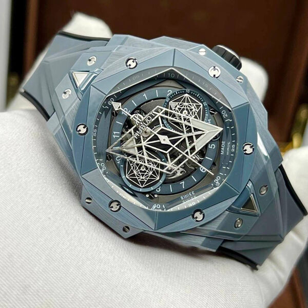 Мужские часы Hublot Big Bang графитовый 155570-5