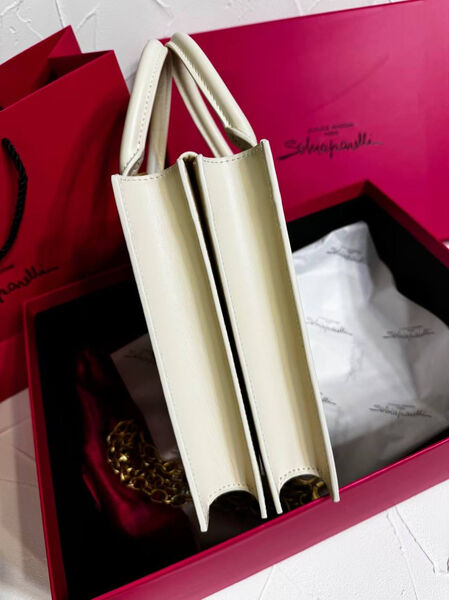 Сумка Schiaparelli женский кожа белый 174280-8