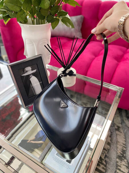 Сумка Prada Cleo женский кожа черный 77237-5