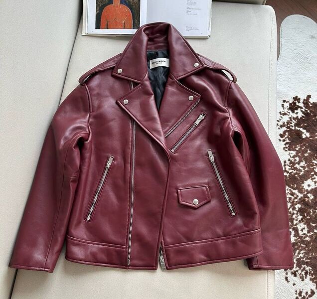 Куртка Saint Laurent женский кожа бордовый 183524