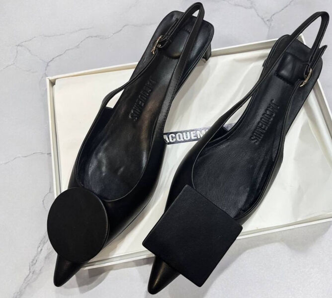 Туфли Jacquemus женский кожа черный 177315-2