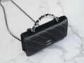 Сумка Chanel женский кожа черный 127438-2