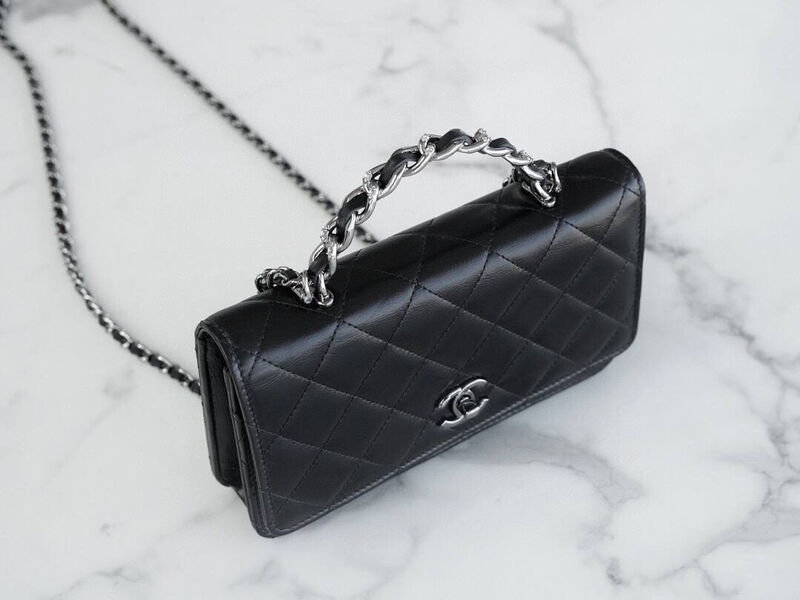 Сумка Chanel женский кожа черный 127438-2