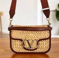 Сумка Valentino женский кожа бежевый 156326-1