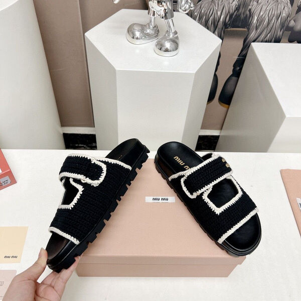 Шлепки Miu Miu женский текстиль черный 154068-4