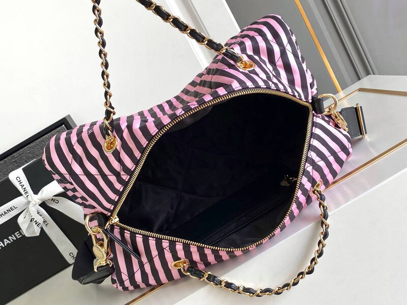 Сумка Chanel женский текстиль черный 194346-3