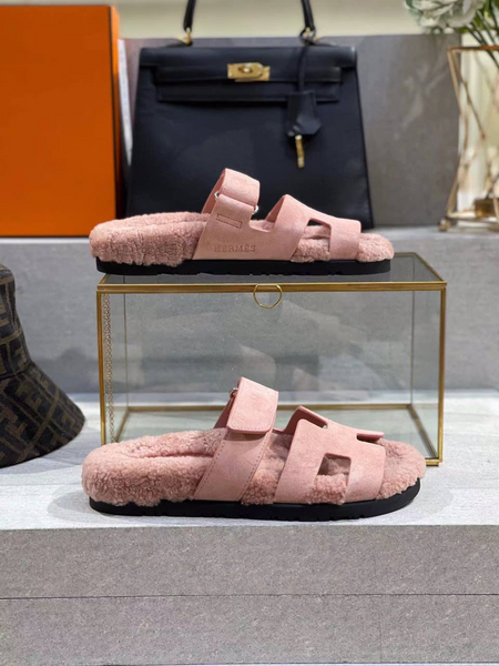 Шлепки Hermès женский замша розовый 89664-2