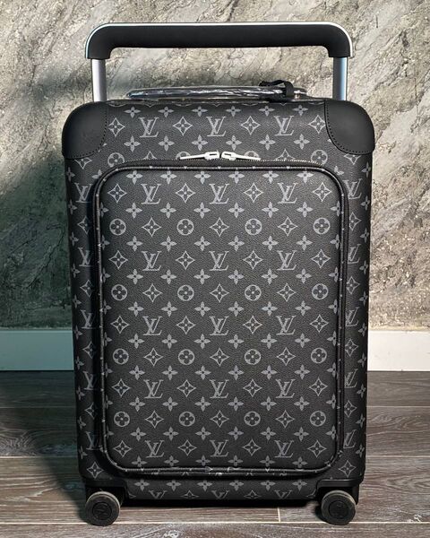 Чемодан Louis Vuitton женский кожа черный 175705