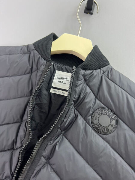 Жилет Hermès женский черный 122743-2