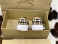 Лоферы Burberry женский текстиль бежевый 39784-5