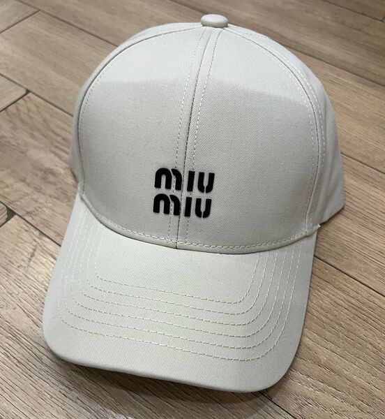 Кепка Miu Miu женский графитовый 151039