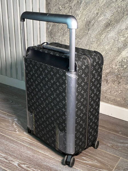 Чемодан Louis Vuitton женский кожа черный 175705-3