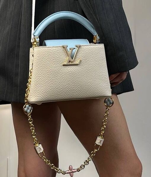Сумка Louis Vuitton Capucines женский кожа бежевый 156136