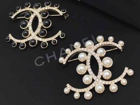 Брошь Chanel золотистый 10381