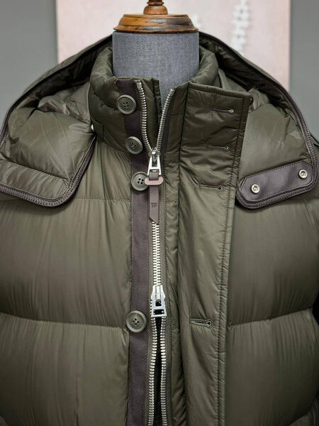 Мужской пуховик Tom Ford мужской болотный 167307-7
