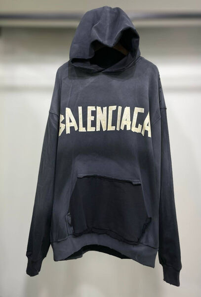 Худи Balenciaga женский графитовый 129544