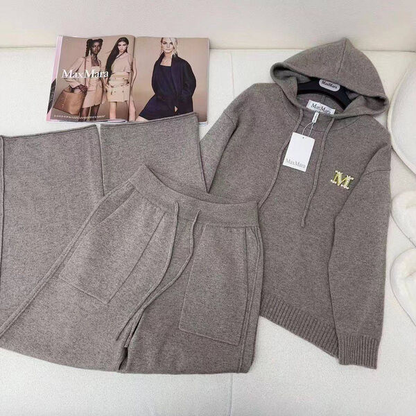 Костюм Max Mara женский графитовый 140476