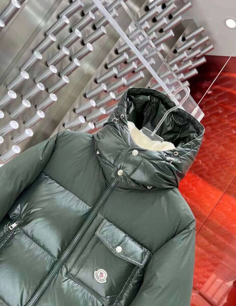 Мужской пуховик Moncler мужской болотный 130563-3