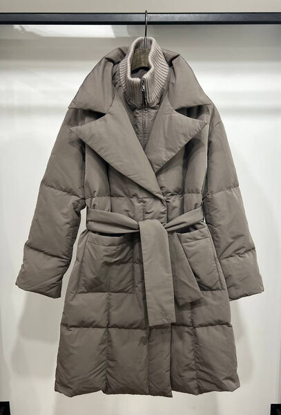 Пальто Brunello Cucinelli женский графитовый 128151-3