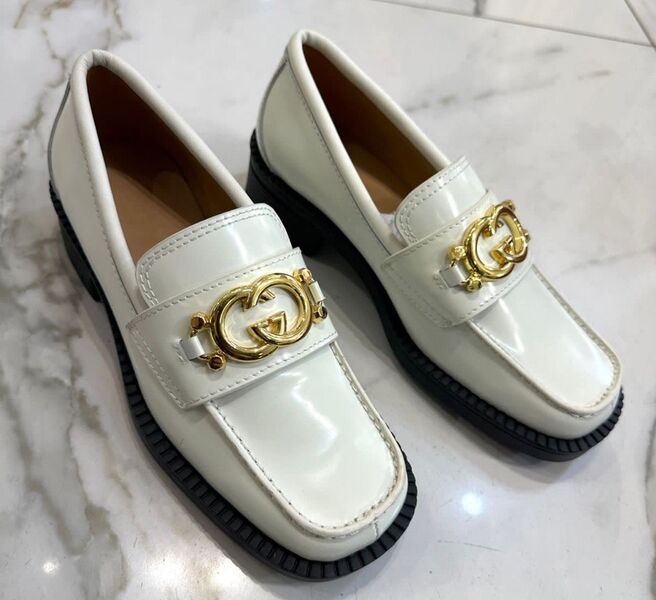 Лоферы Gucci женский кожа белый 104585