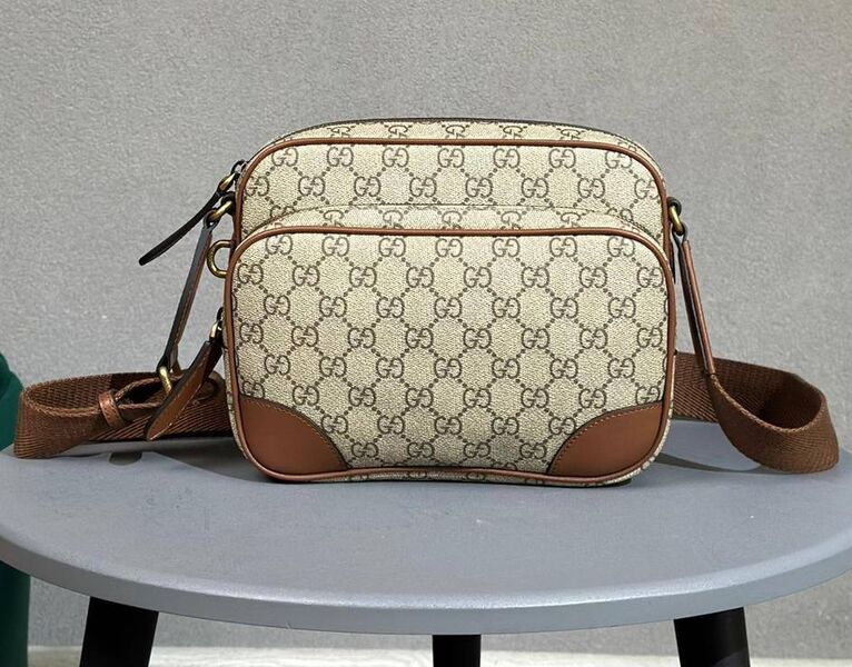 Мужская сумка мессенджер Gucci мужской кожа бежевый 180203