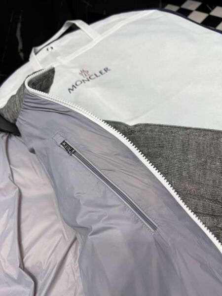 Мужской пуховик Moncler мужской графитовый 200551-8